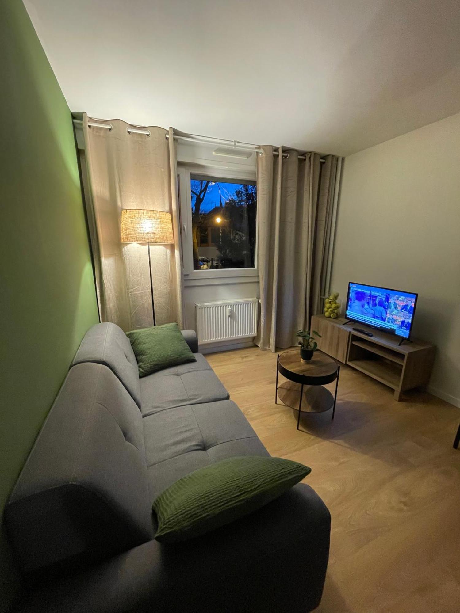 Le Wimbledon Appartement Chalon-sur-Saône Buitenkant foto